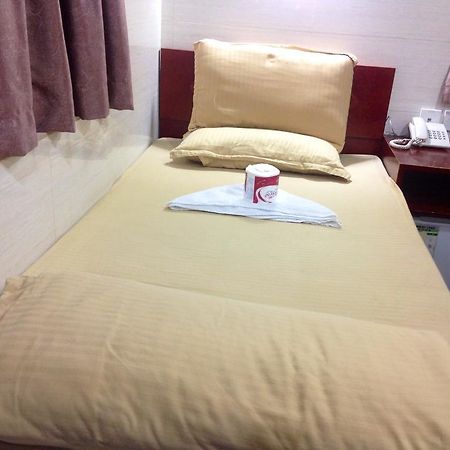 New Yan Yan Guest House Reception 9Th Floor Flat E4 E6 香港 外观 照片