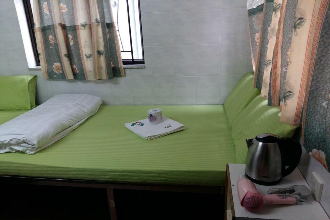 New Yan Yan Guest House Reception 9Th Floor Flat E4 E6 香港 外观 照片