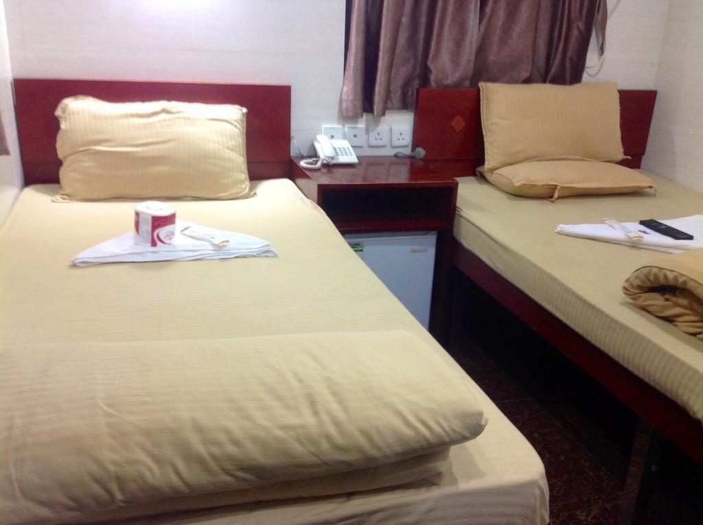 New Yan Yan Guest House Reception 9Th Floor Flat E4 E6 香港 外观 照片