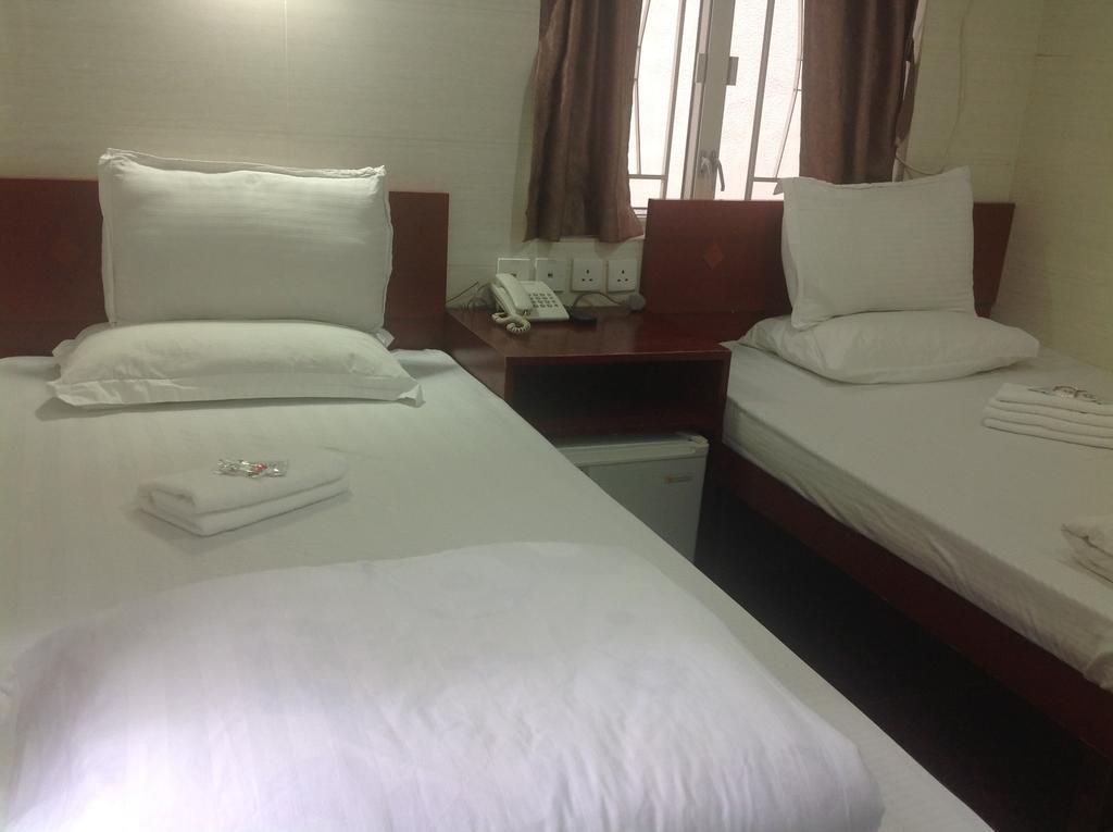 New Yan Yan Guest House Reception 9Th Floor Flat E4 E6 香港 外观 照片